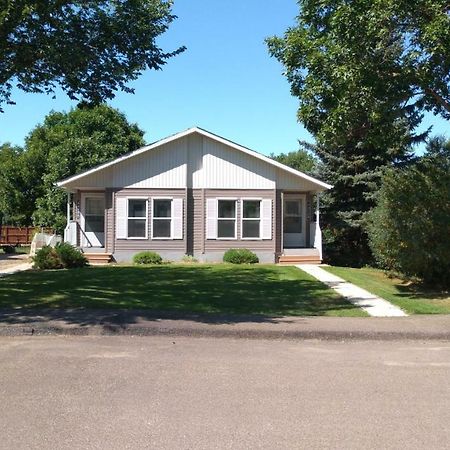 Campbell'S Accommodations Gull Lake Exterior foto